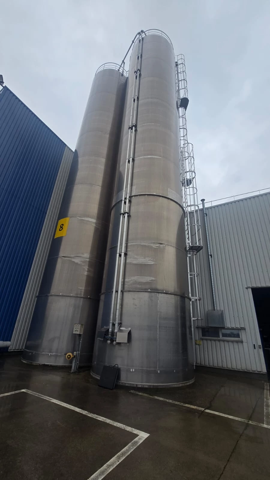 ELLIMETAL  Silo